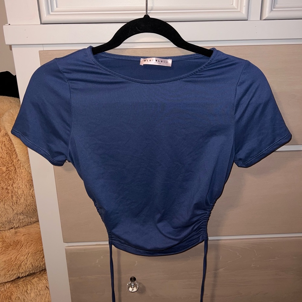 Blue tie around top